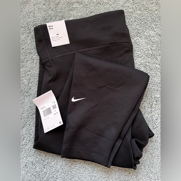 Nike 2x Black Leggings - Picture 1 of 5